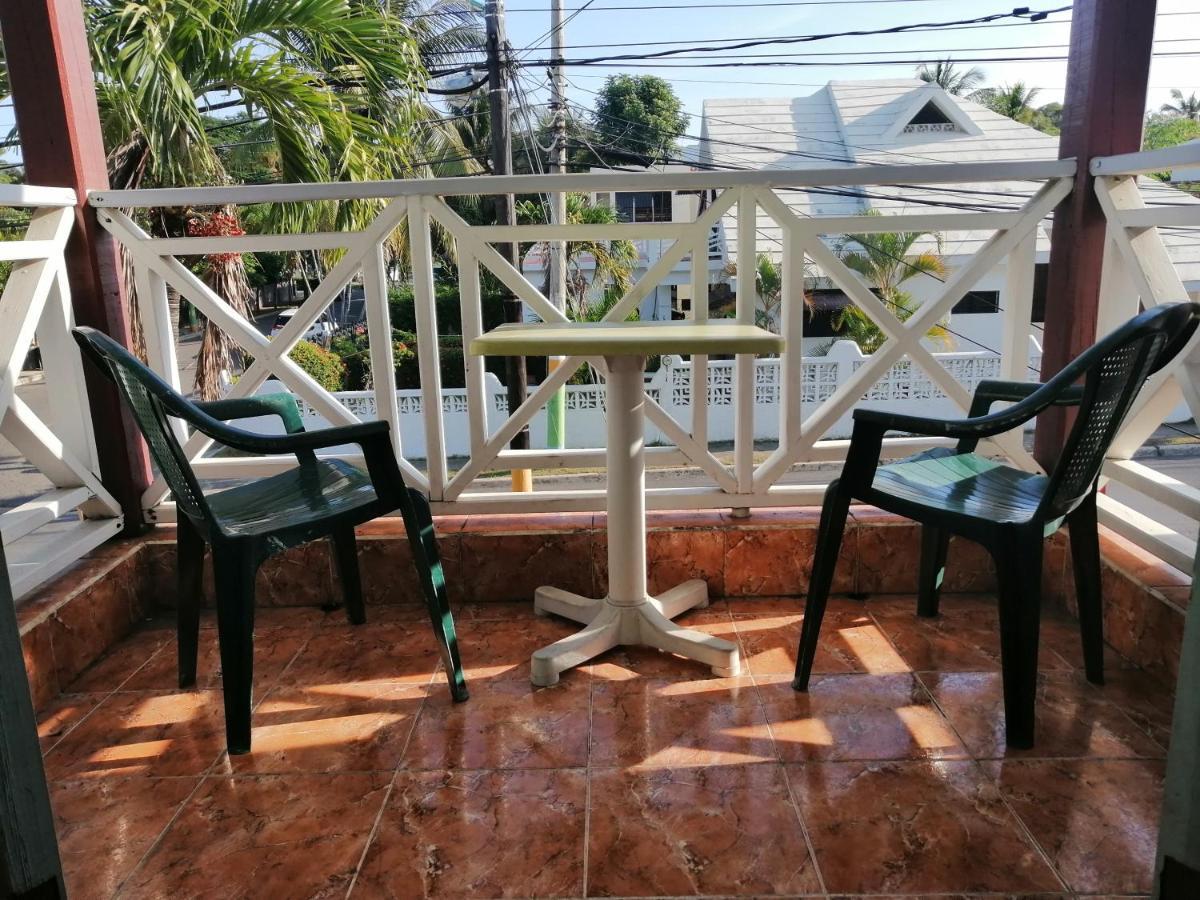 Villa Flukers - Economic Rooms Sosúa Exterior foto